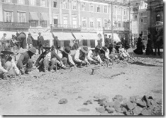 Calceteiros a trabalhar, Lisboa (1907)