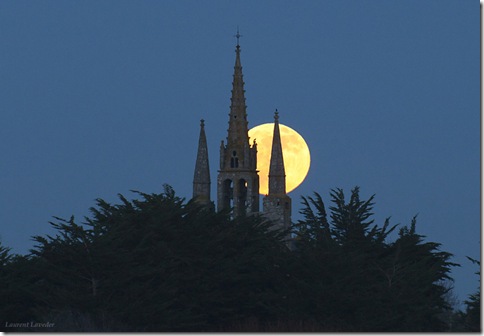 Church Moonrise
