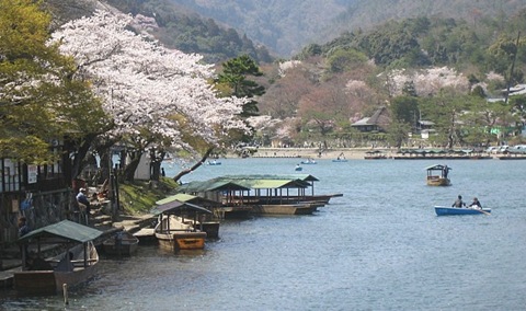 Arashiyama_02_cerejeiras